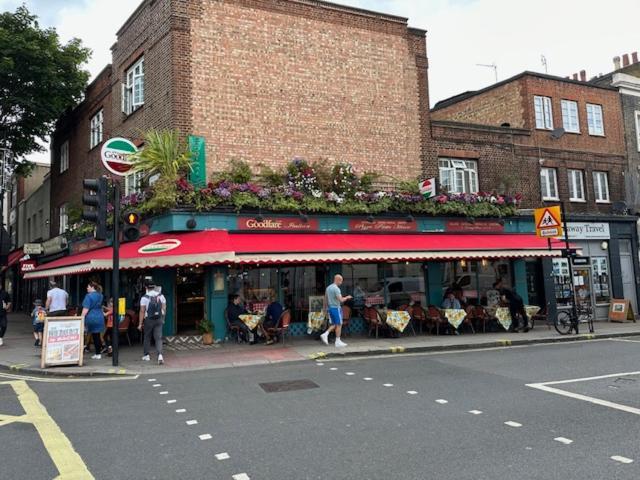 Guest Rooms In Camden Town Londres Exterior foto